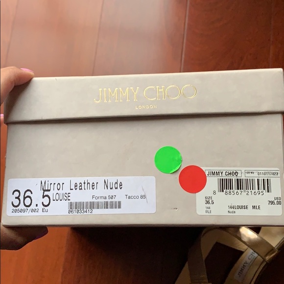 💯 authentic Jimmy Choo golden women sandals - Picture 8 of 8